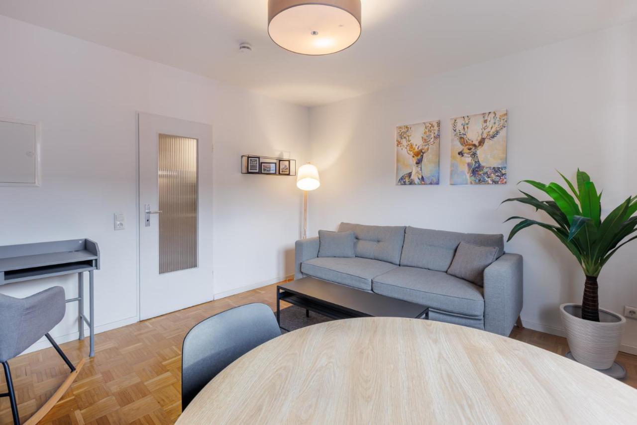 Glueck Auf Appartements Kammerstr. ดุยส์บูร์ก ภายนอก รูปภาพ