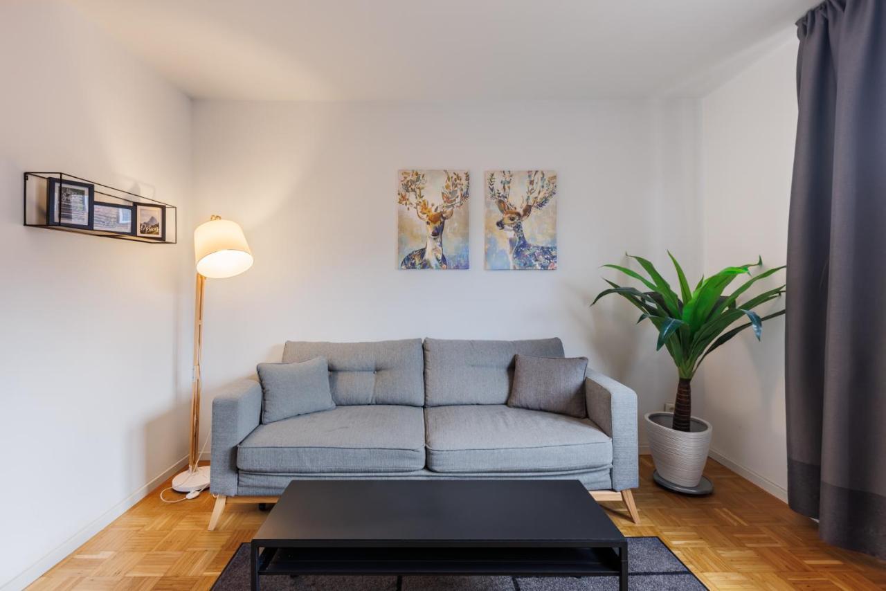 Glueck Auf Appartements Kammerstr. ดุยส์บูร์ก ภายนอก รูปภาพ